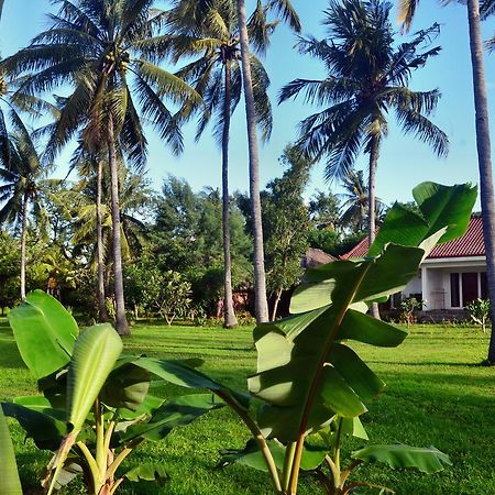 Amigos Bungalows Гили Мено Екстериор снимка