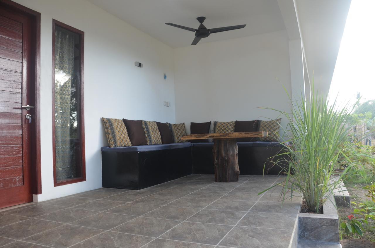 Amigos Bungalows Гили Мено Екстериор снимка